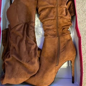 Size 11, Knee High Boots, Cognac